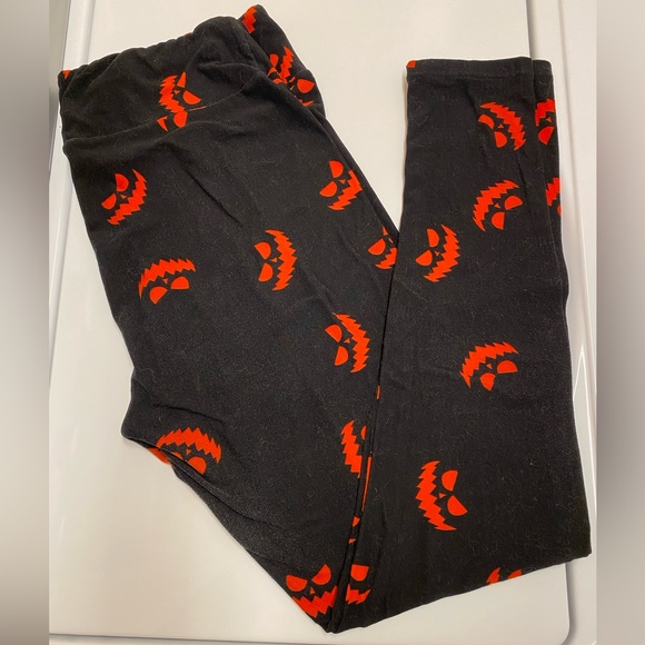 3/$28 EUC - LuLaRoe | Halloween Leggings | Buttery Soft | Tall & Curvy - Picture 1 of 3